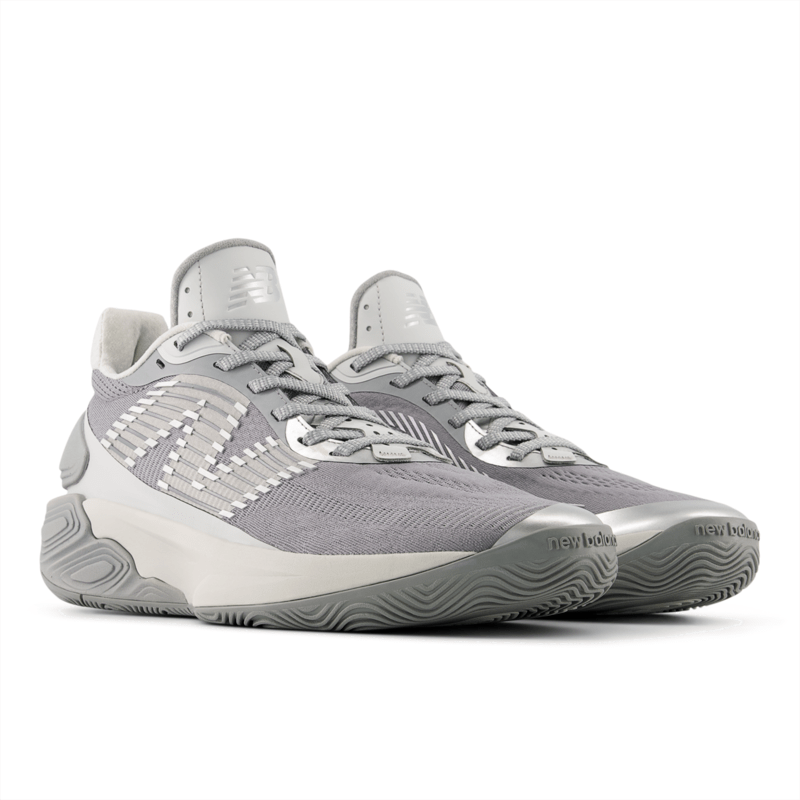 New Balance Men's TWO WXY V5 Basketball Shoe