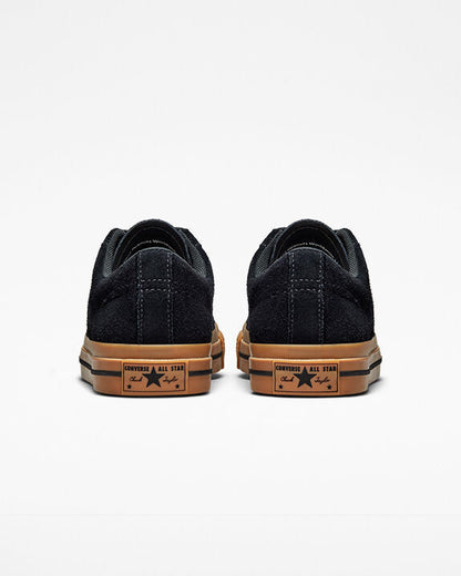 Converse x Peanuts One Star Low Top