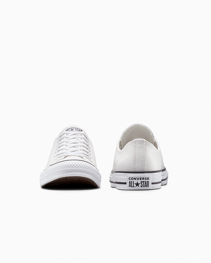 Converse Chuck Taylor All Star Leather Low Top