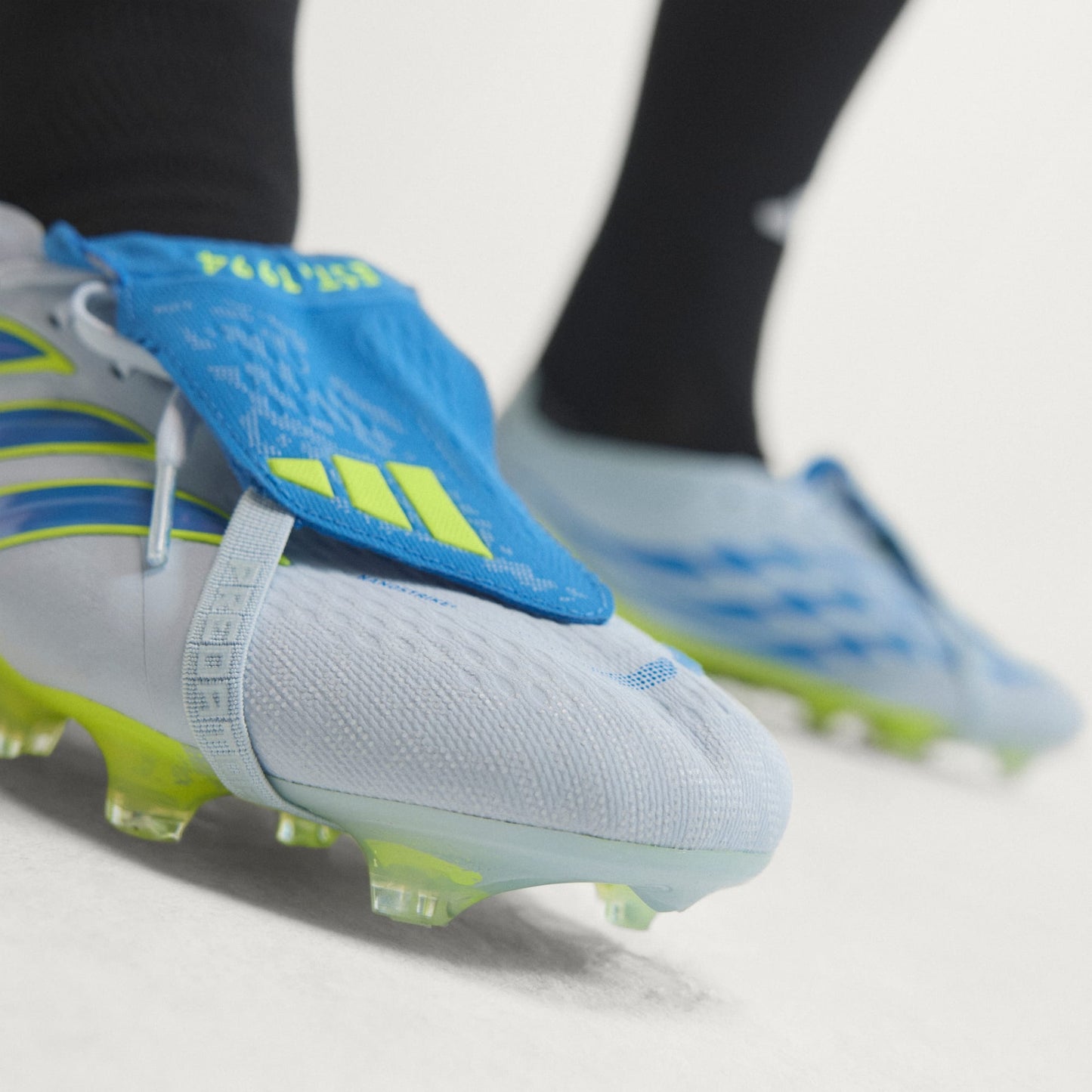 adidas Predator Elite Fold-Over Tongue Firm Ground Soccer Cleats