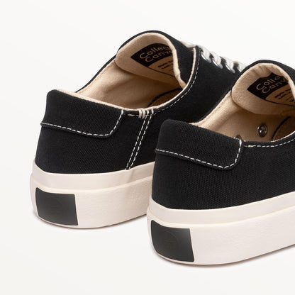Baan Black/White